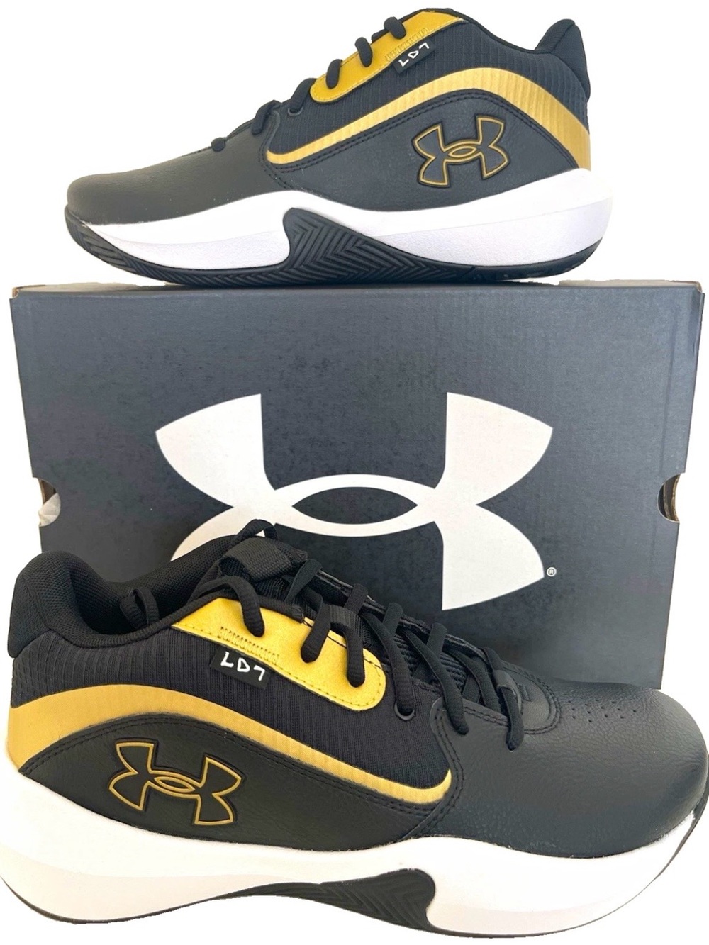 Under Armour Lockdown 7 Men's size 8.0 New with Box Black/Gold 3028512-001